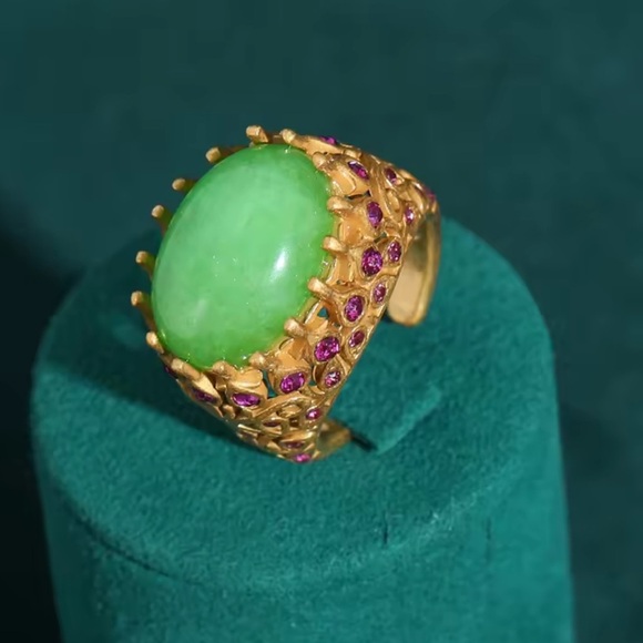 Imperial Jade Emerald Dynasty Antique Brass Masterpiece Ring - Picture 6 of 7